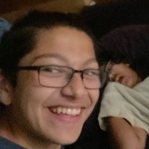 Meet your Posher, Junayd